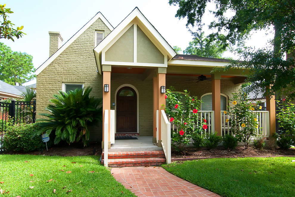 Inspiration for a timeless brick exterior home remodel in Houston