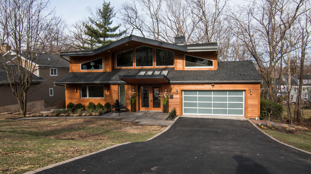 Exterior Contemporary House Exterior New York by GreenRose