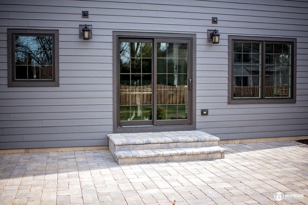 Aged Pewter James Hardie siding 6'' exp. Cedarmill Finish