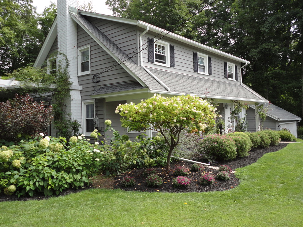 Airmont, NY Traditional Exterior New York by Hendo Contracting