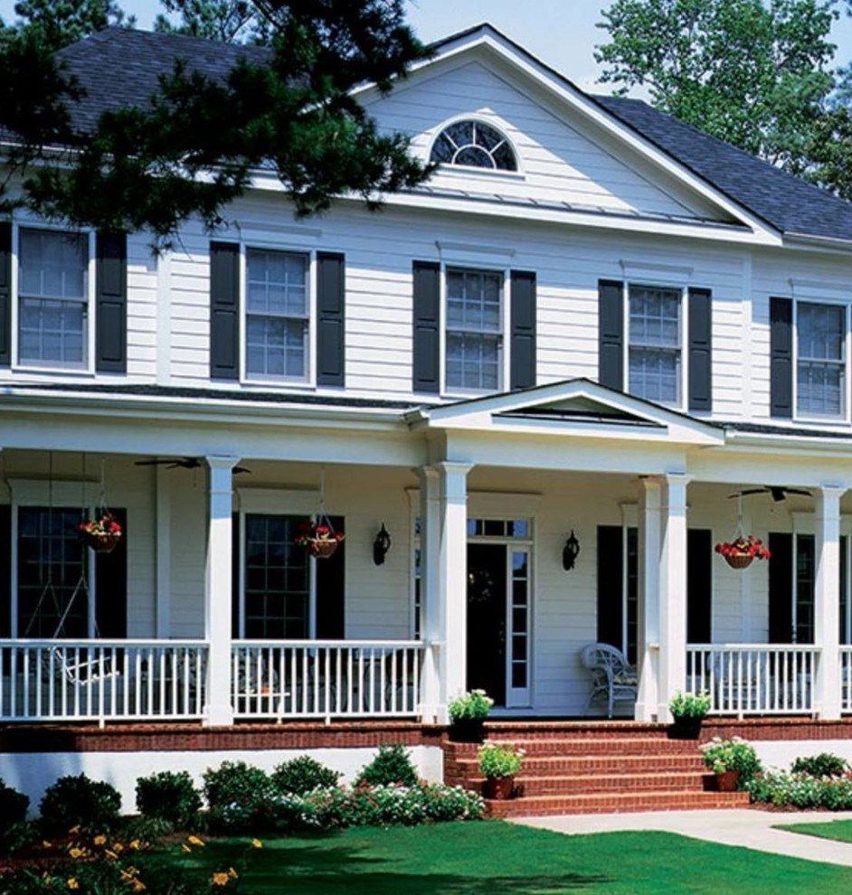 Inspiration for a large farmhouse white three-story exterior home remodel in Houston