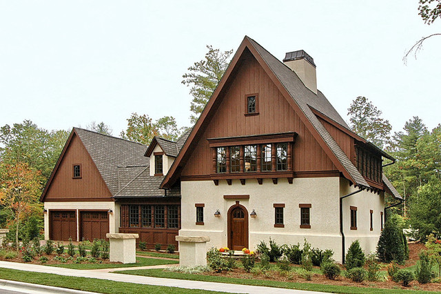 Alpine House Traditional Exterior
