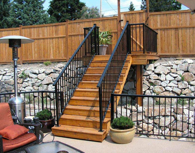 Aluminum Railings Façade Calgary par DeckView Glass & Railing Houzz