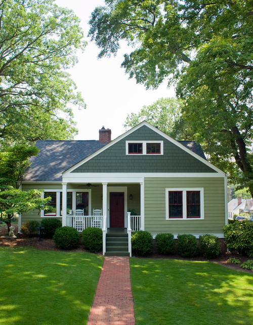 American Small House Renovation-Front Elevation After - Klassisch