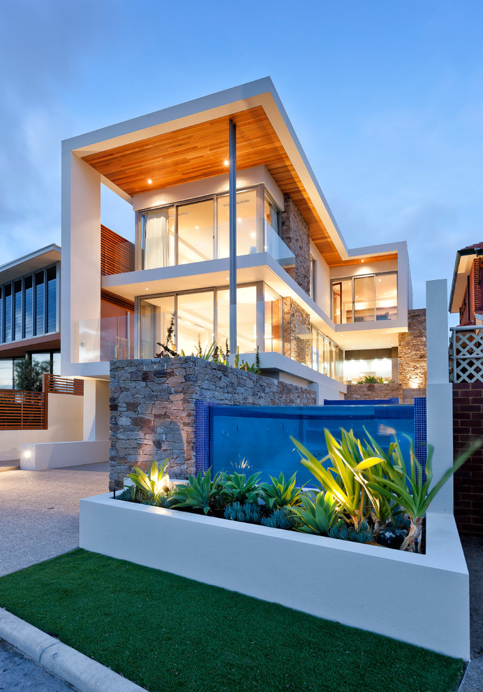 Small contemporary exterior home idea in Perth