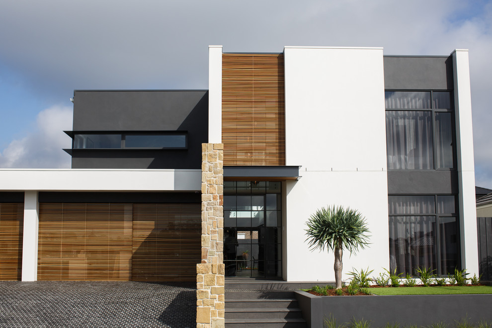 Contemporary exterior home idea in Sydney