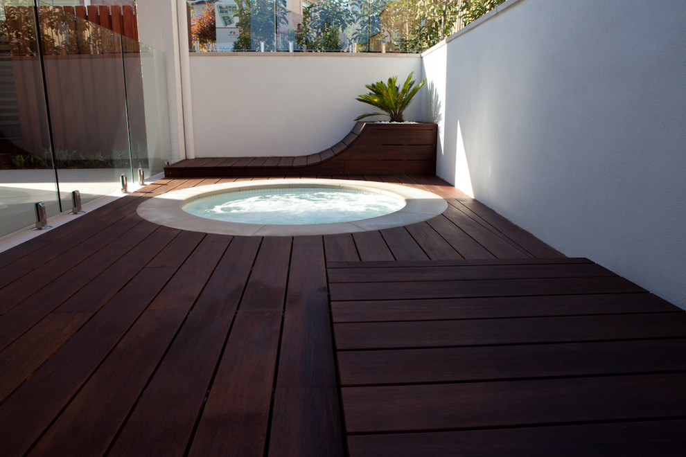 Inspiration for a zen exterior home remodel in Sydney
