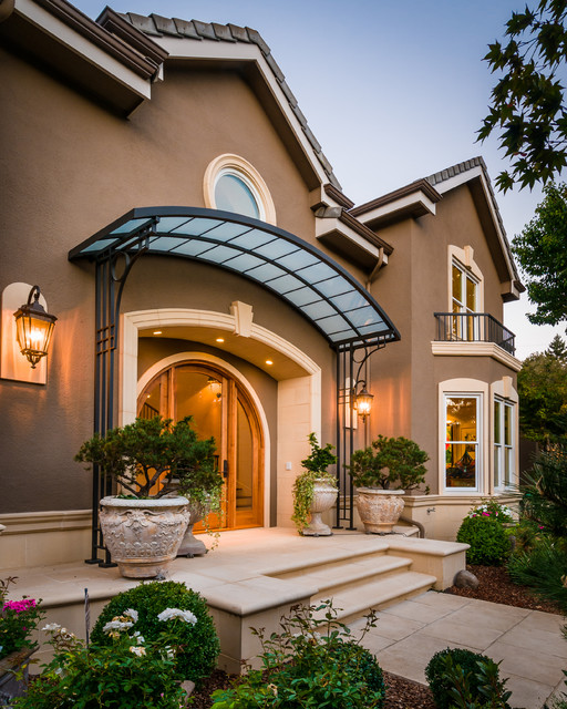 Atherton Traditional House Exterior San Francisco by SF