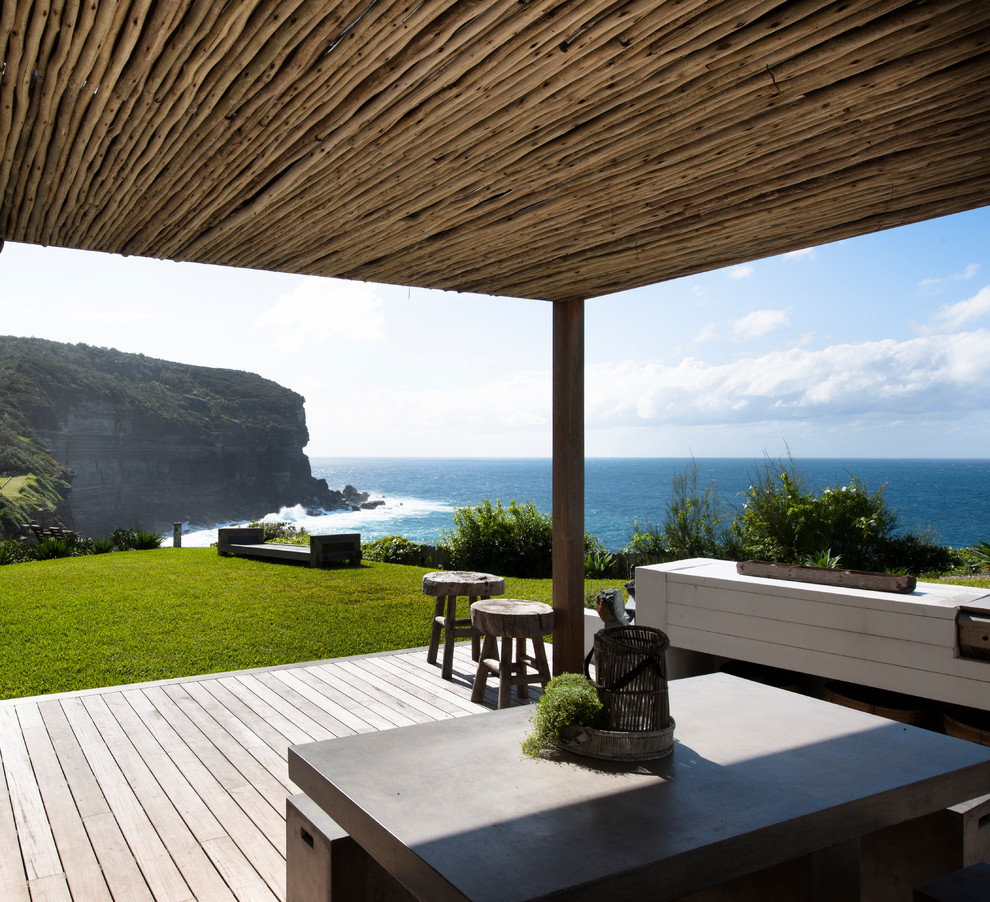 Inspiration for a coastal house exterior in Sydney.
