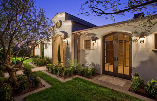 This is an example of a mediterranean house exterior in Orange County.