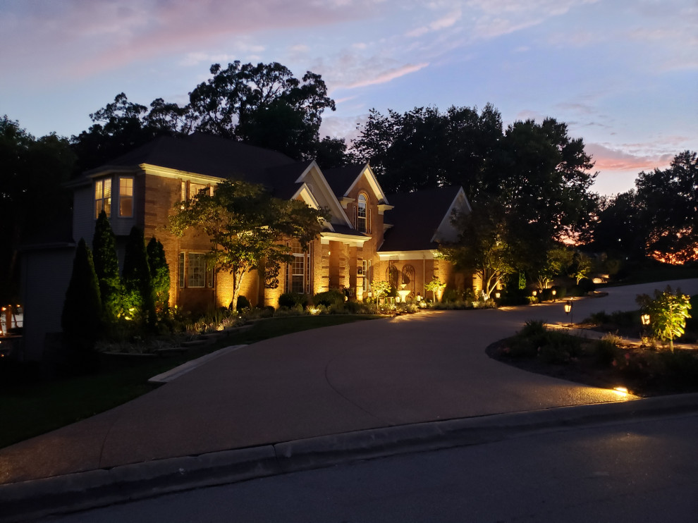 AwardWinning Landscape Lighting in Lake St. Louis Exterior St