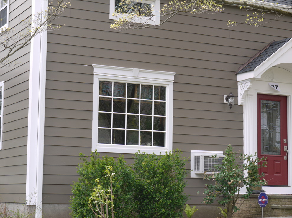 Azek & Trim Detail Traditional House Exterior New York by