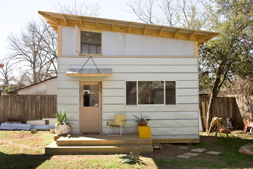 Back Yard Studio - Contemporary - Exterior - Austin - by Moontower | Houzz