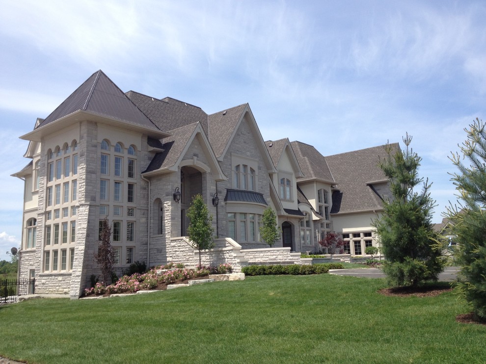 Barclay Fieldstone Estates, Citidel Traditional Exterior Toronto by Fourteen Estates Houzz