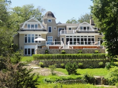 Inspiration for a classic house exterior in Boston.