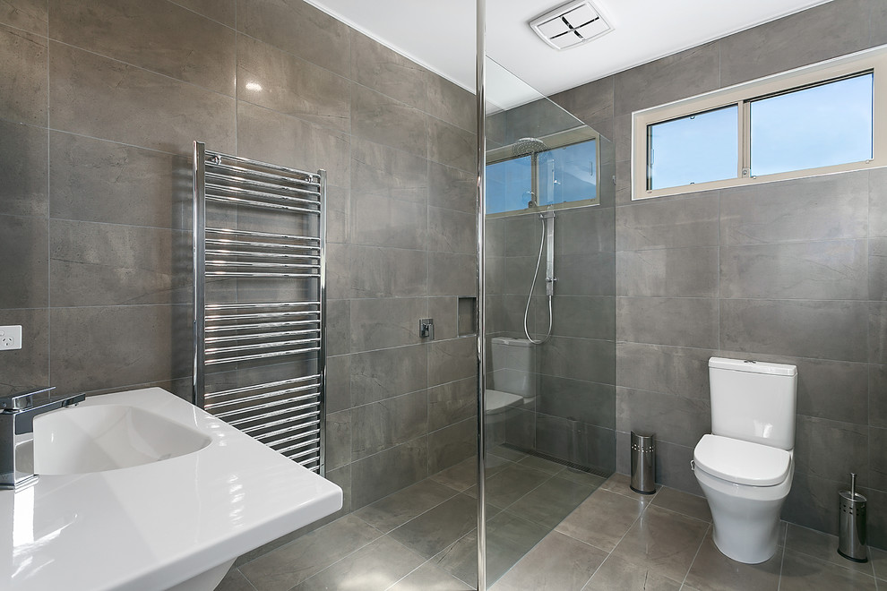 Свежая идея для дизайна: ванная комната в морском стиле - отличное фото интерьера