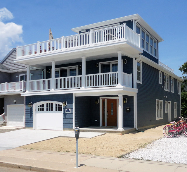 Beach House New Construction トラディショナル 家の外観 フィラデルフィア A&E