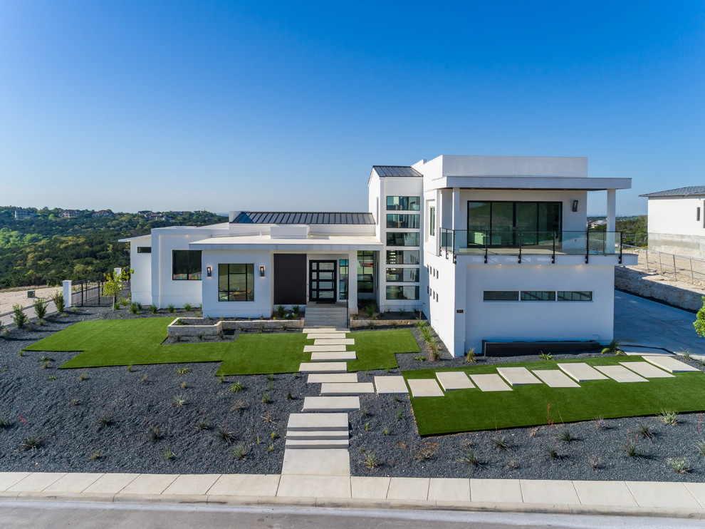 BECKER HOUSE - Modern - Exterior - Austin - by OSCAR E. FLORES DESIGN