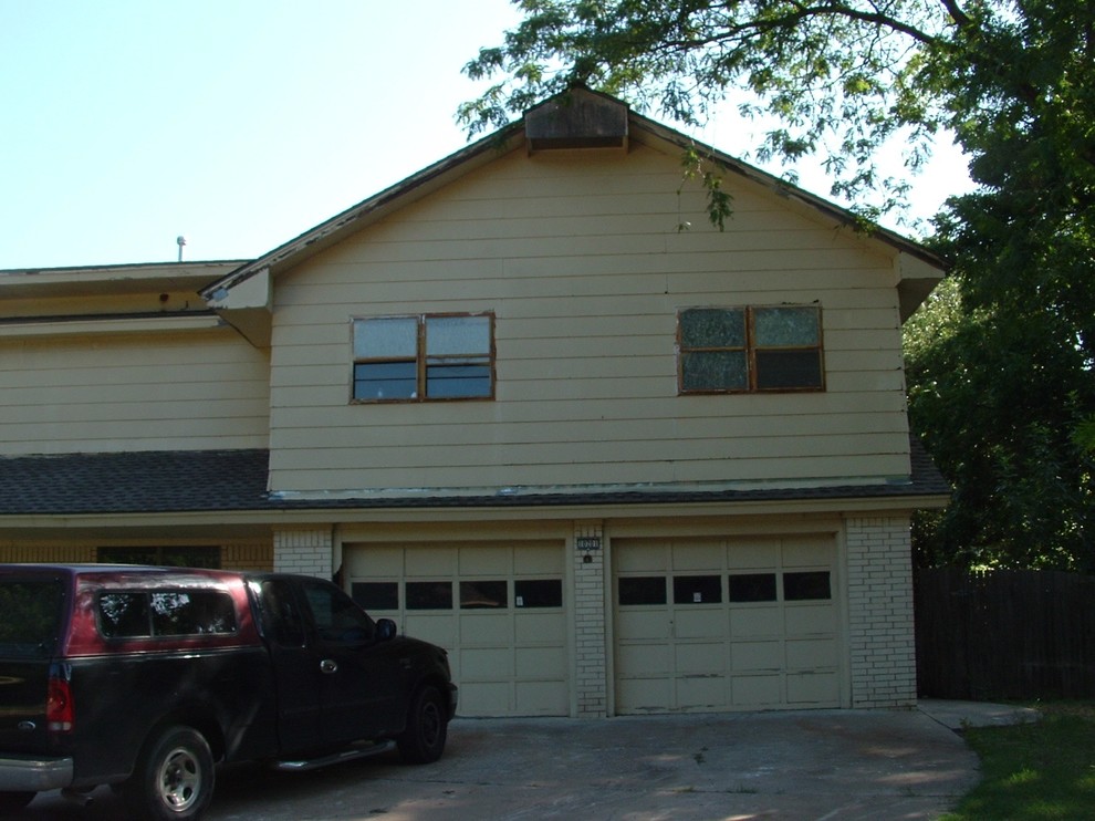 Example of a classic garage design in Other