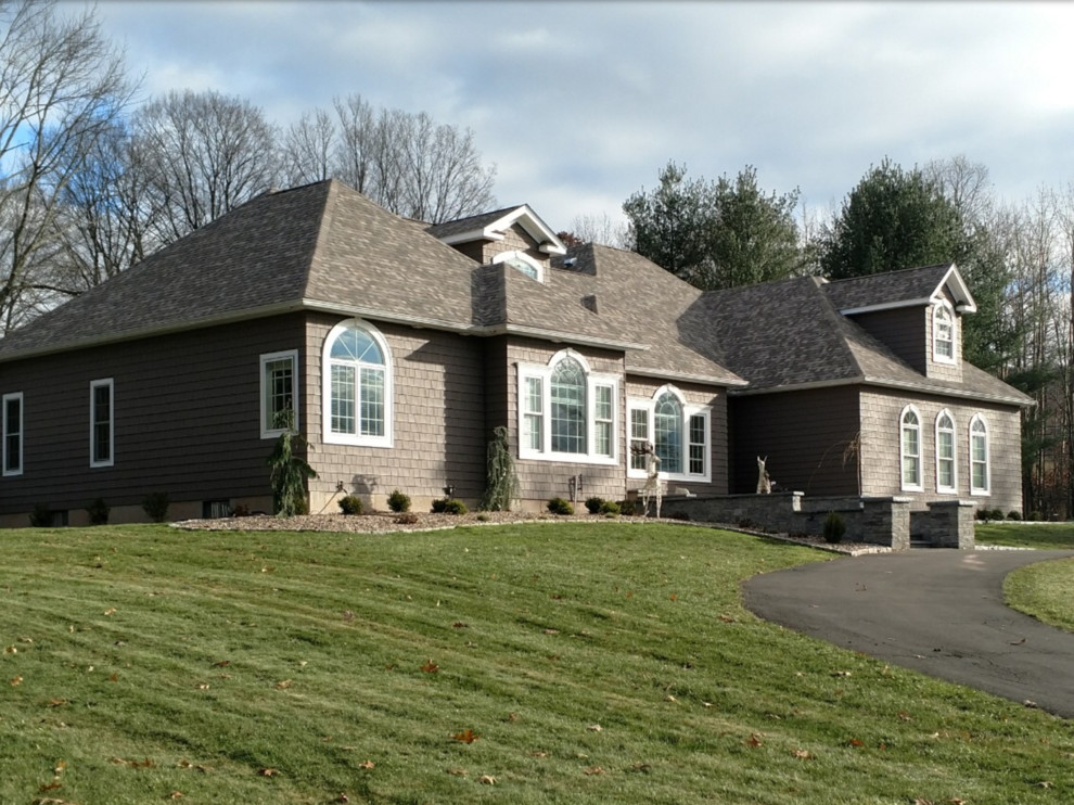 Belcher Hollow Berlin, CT Traditional Exterior Bridgeport by