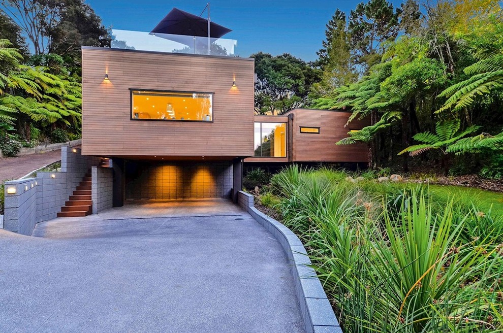 Modern exterior home idea in Auckland