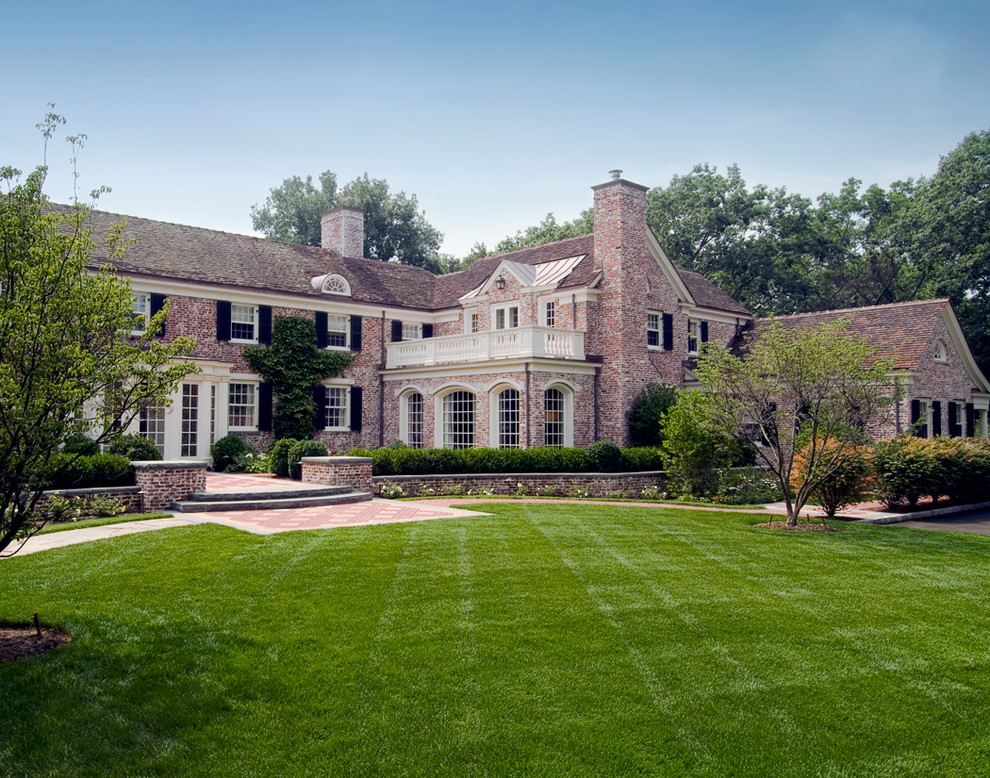 Example of a classic exterior home design in New York