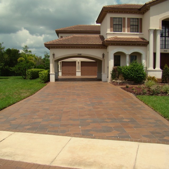 Brick Paver Driveway Sealed with Cobble Loc Traditional House