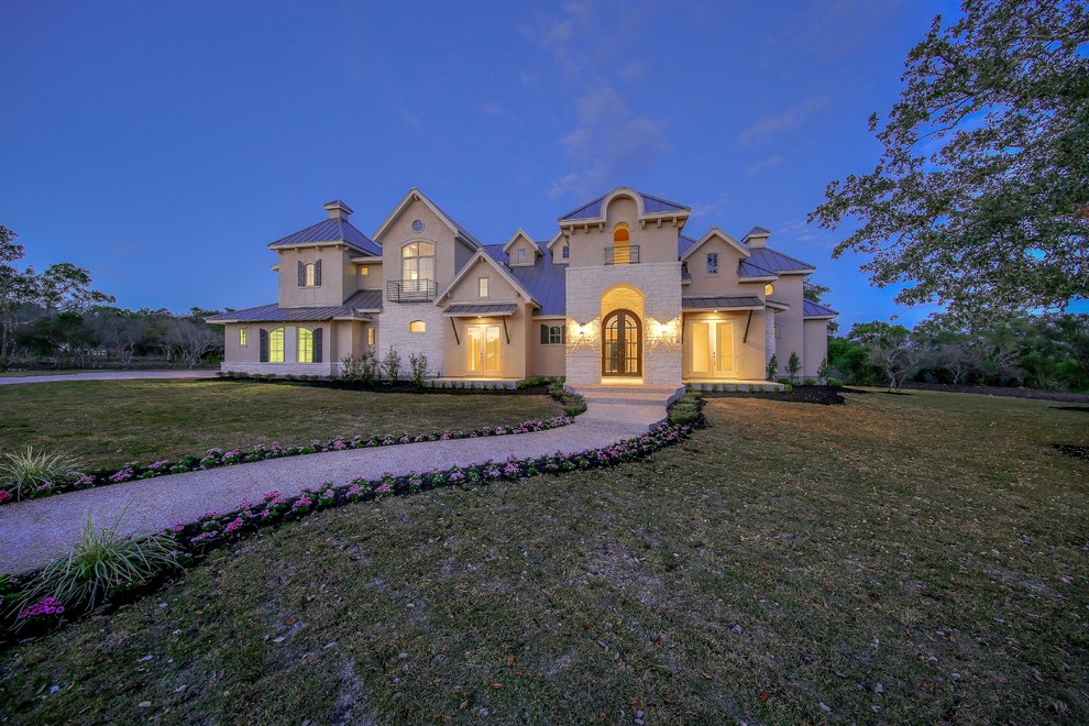 Briggs Ranch Transitional Exterior Austin by CKC Custom Homes