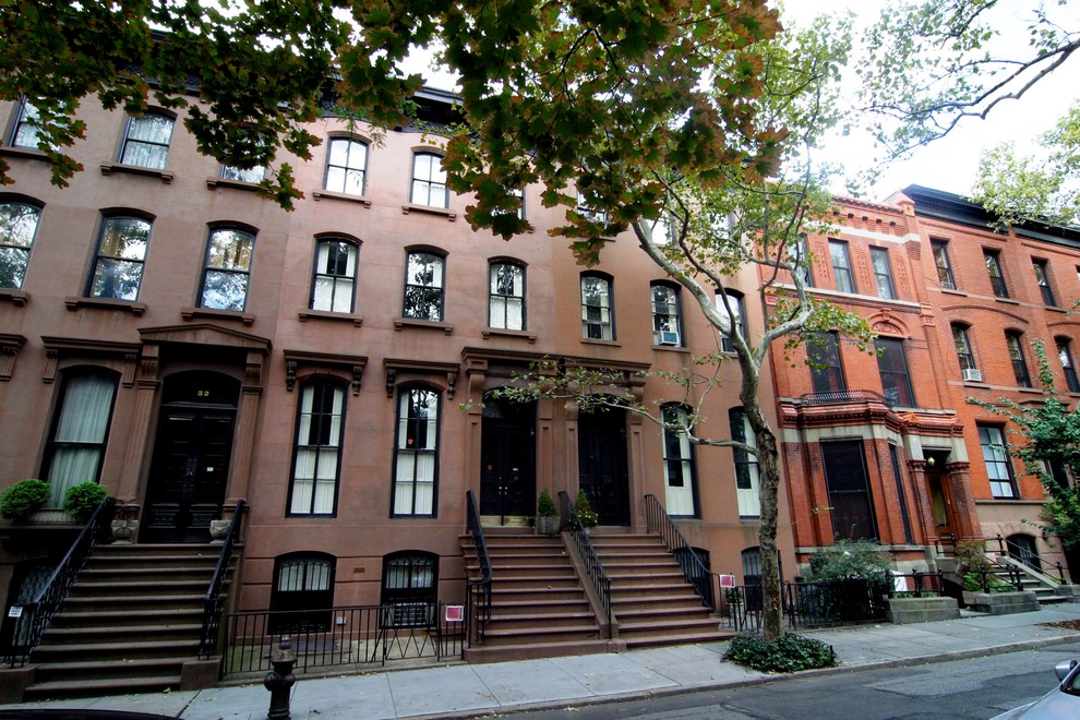 Photo of a traditional house exterior in New York.