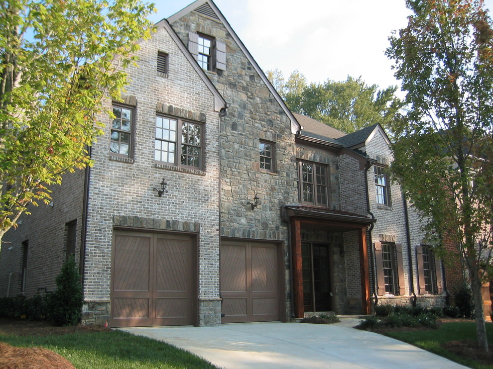 Buckhead Forest Traditional Exterior Atlanta by Hask Custom