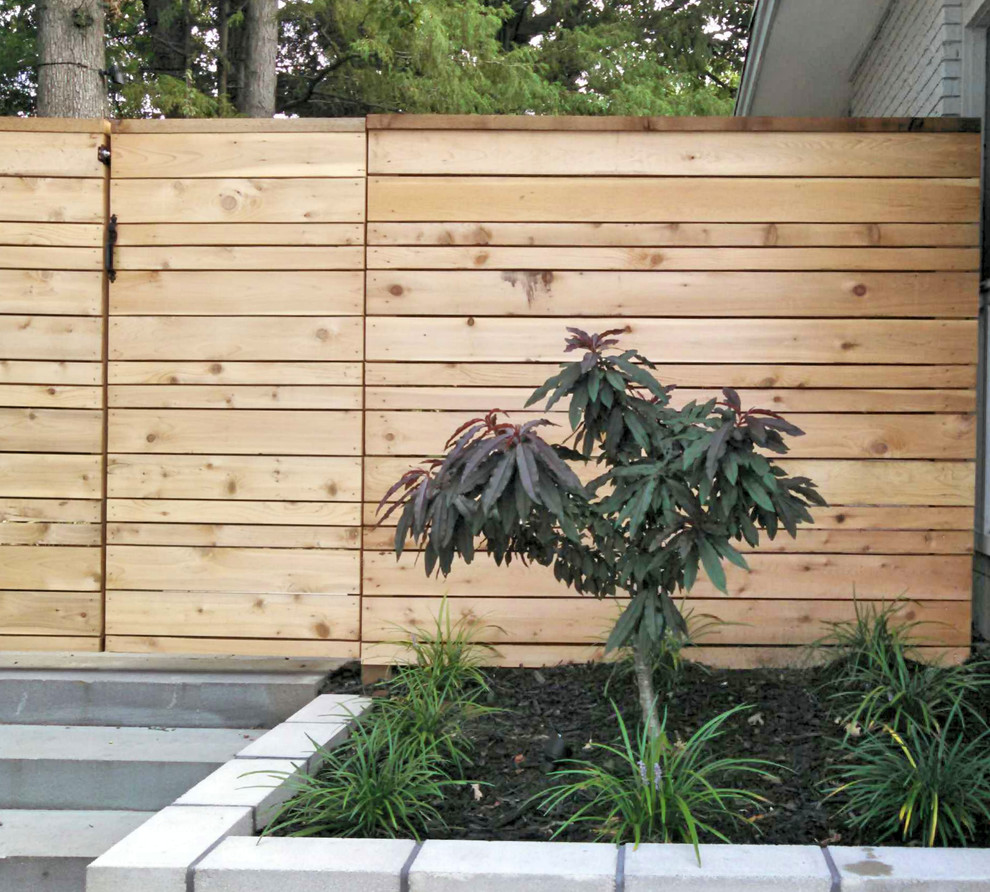 Build A Custom Fence With Cedar Contemporary Exterior Grand Rapids by Straight Line