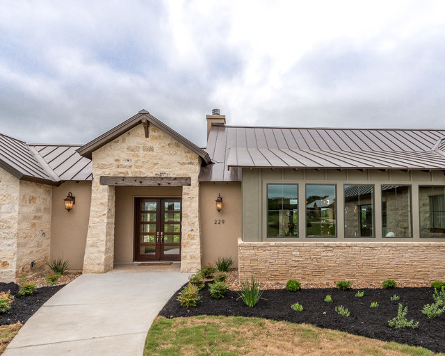 Builder Model Copper Ridge New Braunfels, Texas Country House