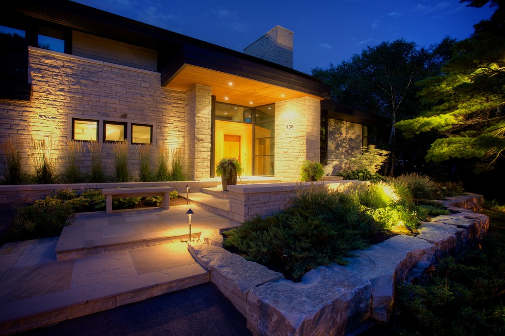 Burlington Ontario Waterfront Contemporary Exterior Toronto by