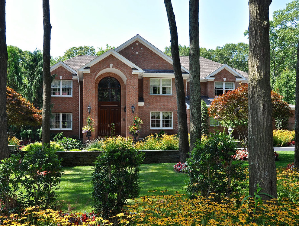 Buttonwood Drive, Dix Hills Traditional Exterior New York by