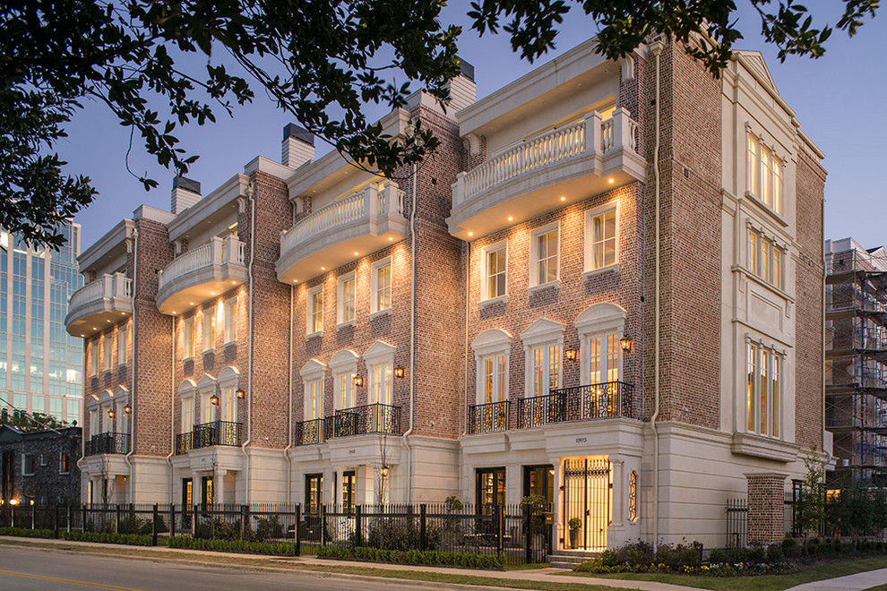 Cadogan Place, Luxury Townhomes Traditional Exterior Houston by