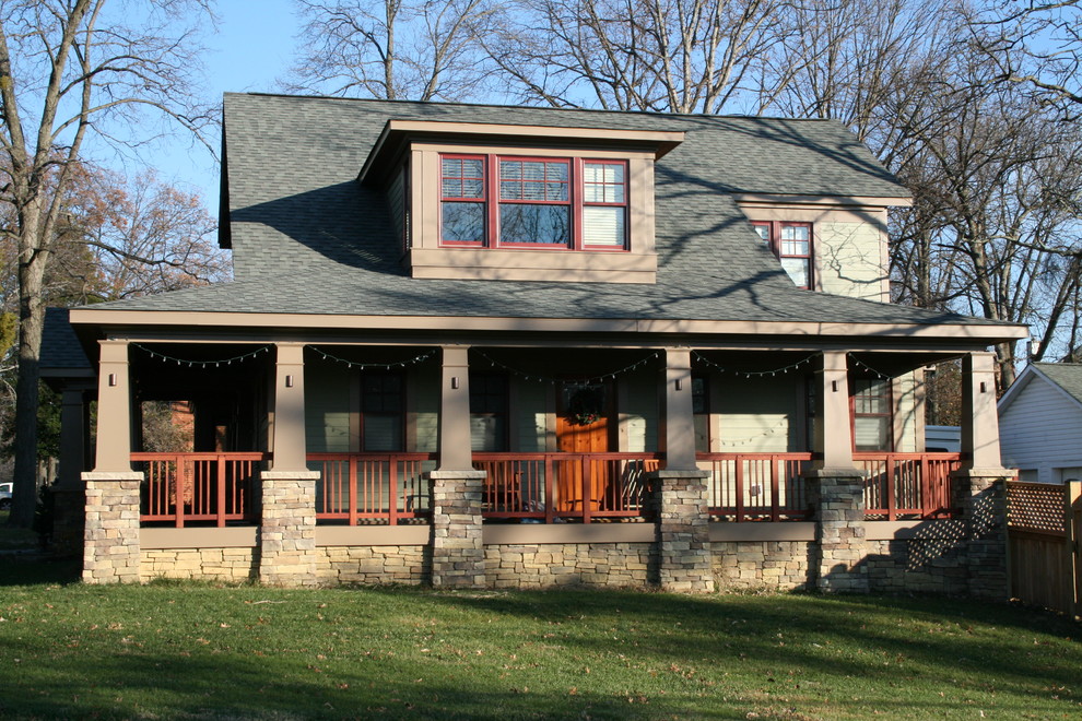 Example of an arts and crafts exterior home design in DC Metro