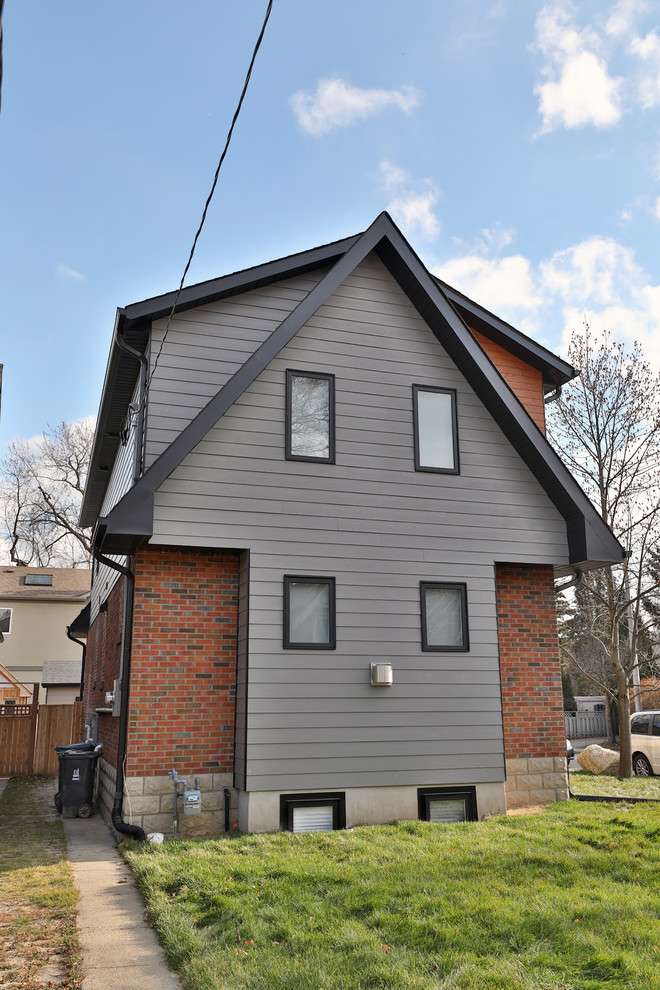 Cameron Crescent 2nd Storey Addition Modern Exterior by Alair