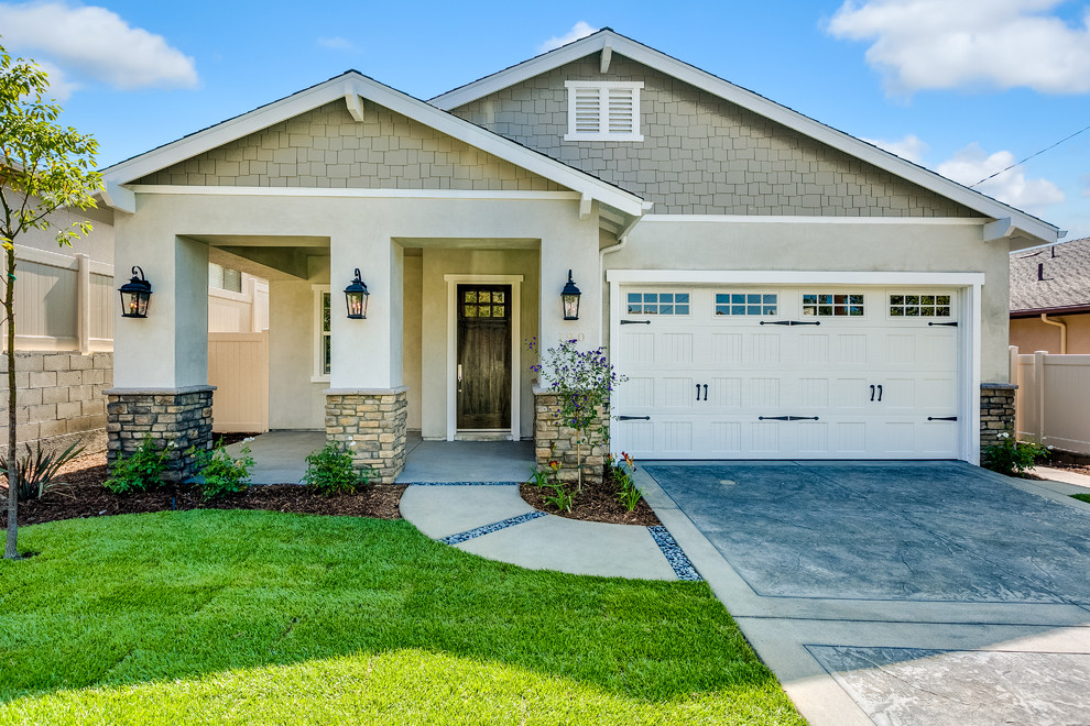 Cape Cod Contemporary, Sierra Madre - Exterior - Los Angeles - by Bade ...