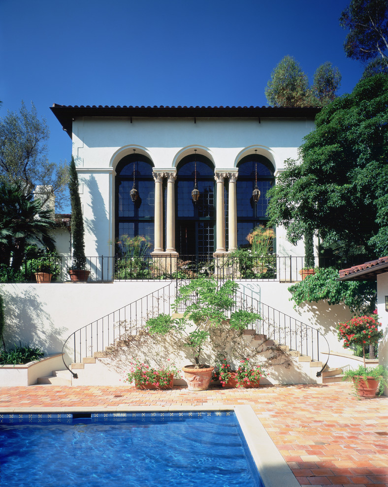 Tuscan white exterior home photo in Los Angeles