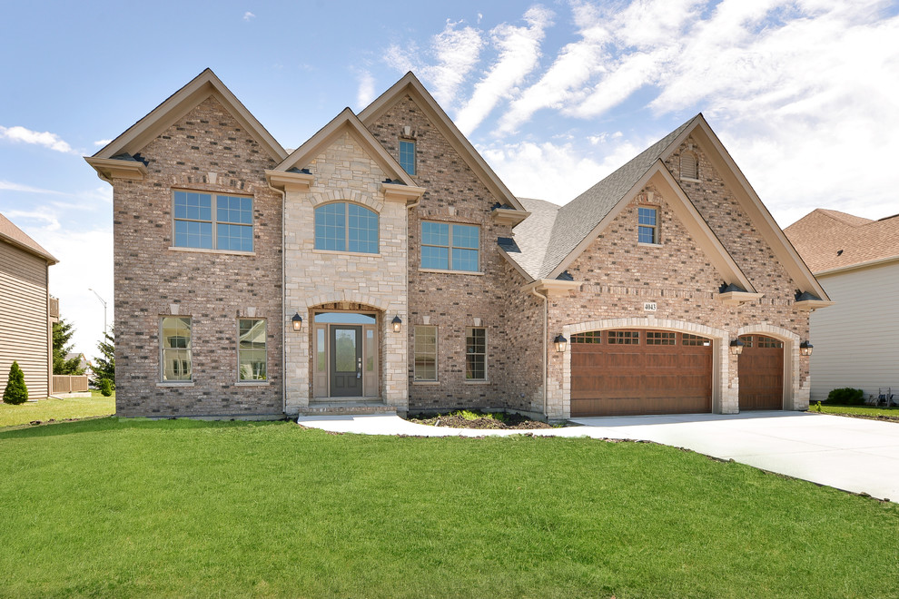 Carrington Manor Ashwood Park Naperville Traditional Exterior