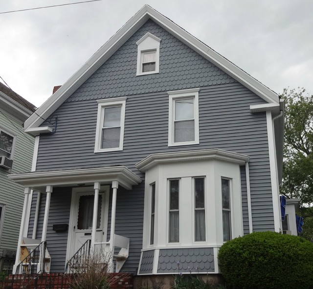 Carvedwood 44 Vinyl Siding Traditional House Exterior Providence By Care Free Homes Inc Houzz Ie Carvedwood 44 Vinyl Siding Traditional House Exterior Providence By Care Free Homes Inc Houzz Ie