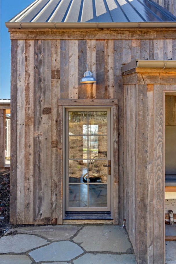 Cattle Point Home Exterior Seattle by Lorne Paulson Construction