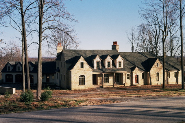 Certainteed Grand Manor Gatehouse Slate Modern Hauser Cleveland Von Rjk Roofing Solutions Houzz