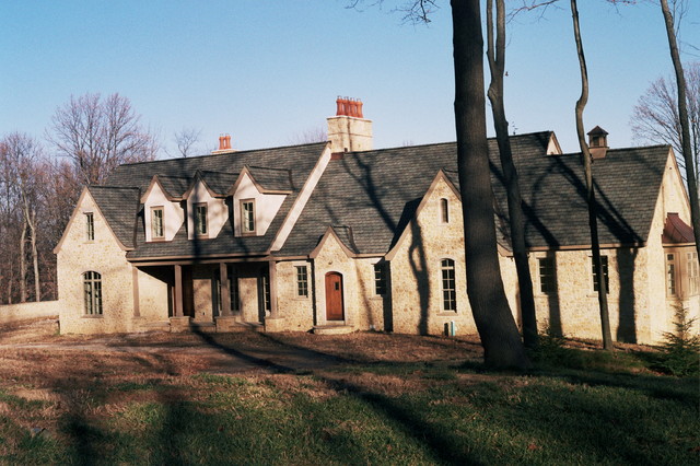 Certainteed Grand Manor Gatehouse Slate Contemporary Exterior Cleveland By Rjk Roofing Solutions Houzz