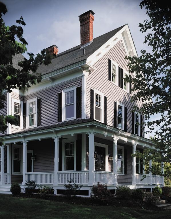 Inspiration for an exterior home remodel in Cedar Rapids
