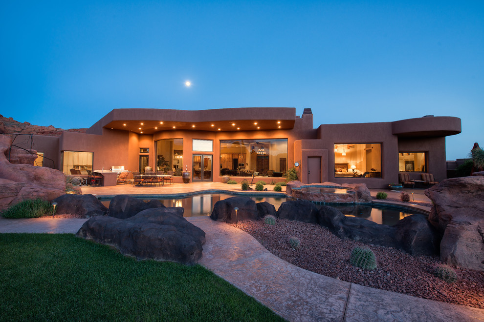 Cielo Azul / 2009 St. Parade of Homes Southwestern Exterior