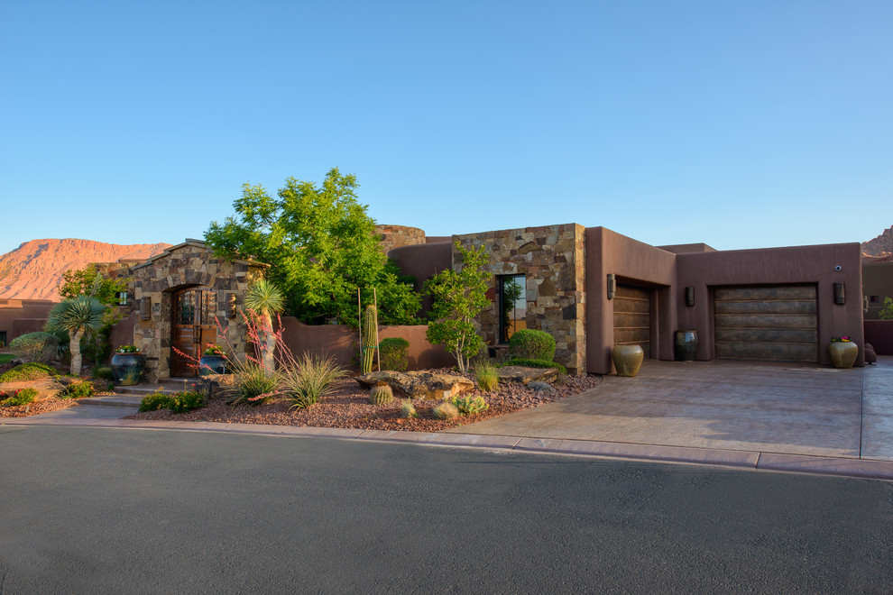 Cielo Azul / 2009 St. Parade of Homes Southwestern Exterior