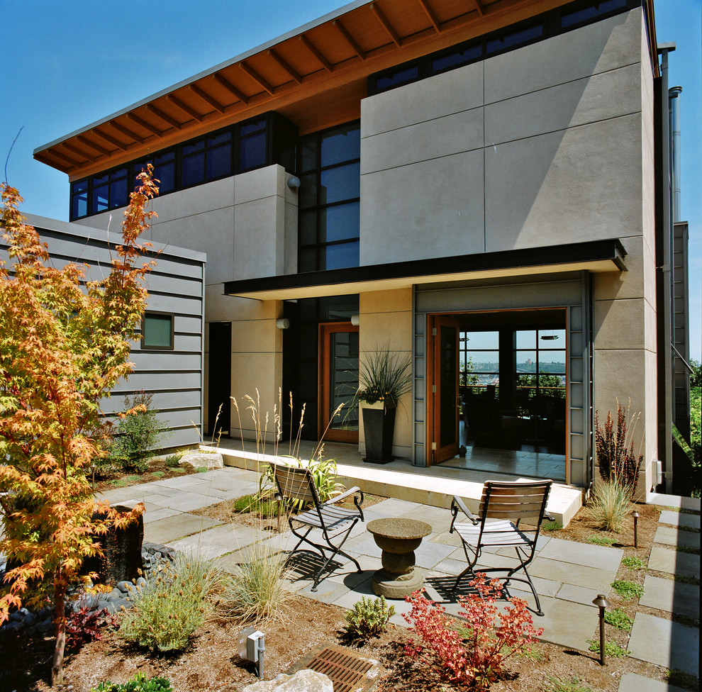 Modernes Haus mit Betonfassade in Seattle