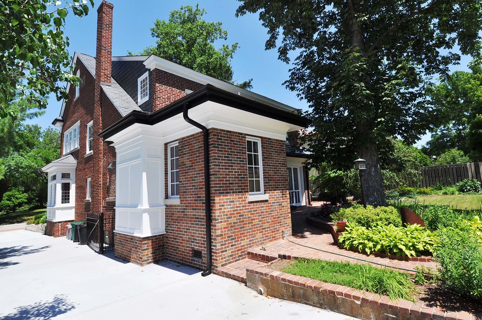 Photo of a classic brick house exterior in St Louis.