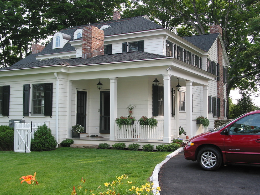 Cliffdale Traditional Exterior New York by Paramount